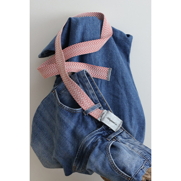 weiss roter Baumwollgürtel